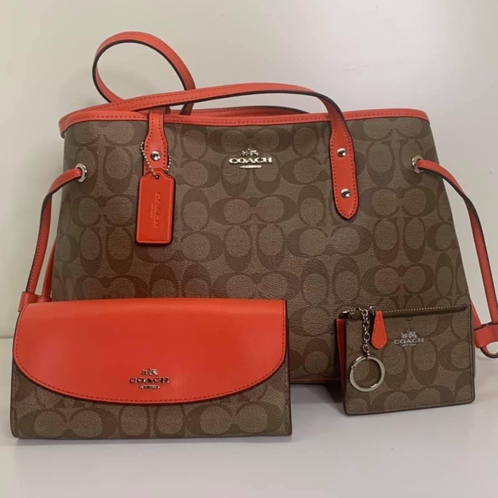 Coach set